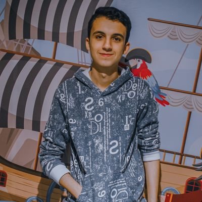 وما فقد الماضون مثل محمد
ولا مثله حتي القيامة يفقد ♥️