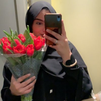 isrxakhvn's profile picture. 