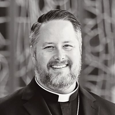Priest in the @texasdiocese, @VTS_Seminary class of 2022. Coffee junkie, seeker of great food, and living the husband/dad life.