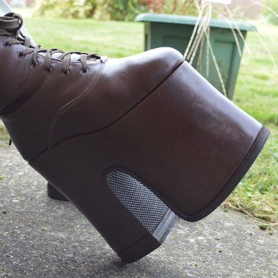 PaulJoh34675449's profile picture. Fascinated by disabled women, callipers and raised boots. the lovely Redxxx and Gill Ellis-Young are incredibly beautiful ! Excited by massive cocks!!