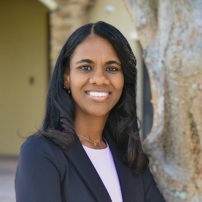 ConsueloHodgePA's profile picture. Consuelo Hodge P.A. a realtor that provides full-service with care to guide you through your real estate process. The service you deserve.