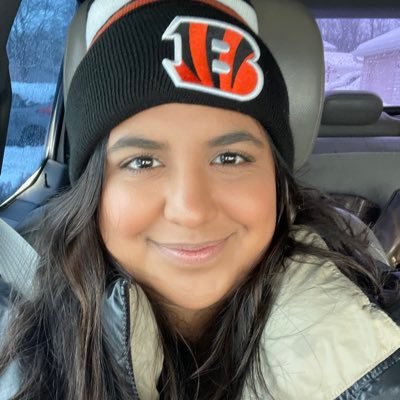 VeronicaaaaP13's profile picture. Insta: veronica_pascual 🌸🌿😊💕