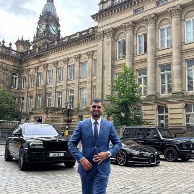 Entrepreneur💼 💱Currency Miner⛏️📊 |📌Extensive experience💸💯 |98% Signal accuracy 📈 _____Business man👩💻___ |✈Traveller📍 Slide into my DM📥 New York 📍