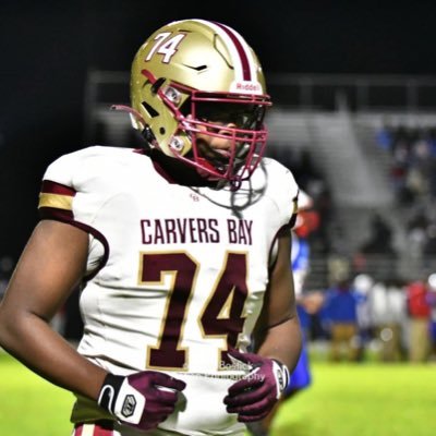 6,1, 265 offensive guard/center and D tackle at Carvers Bay Highschool. Class of 2025 3.813 GPA my email is bakarigrce07@yahoo.com