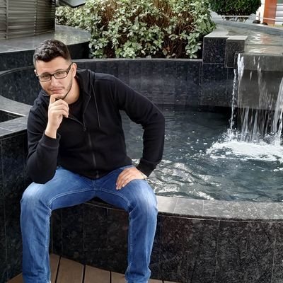 heinertinoco's profile picture. Ingeniero en Telecomunicaciones