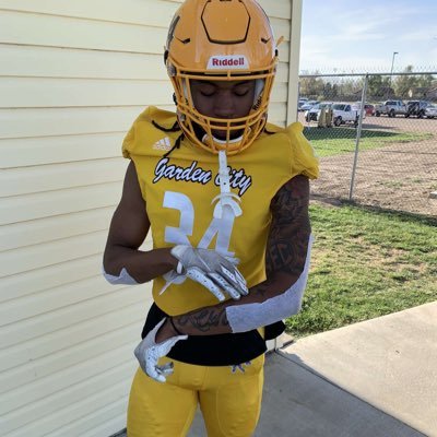 DB 6’4 205 | #JUCOPRODUCT |