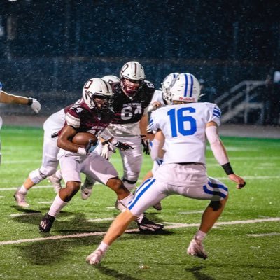 Waukee Northwest 2025 || 4.016 GPA |6’0 180|| 4.58 40 || Football- DB, 1st team all District || 515-777-9284 || @DrakeBulldogsFB