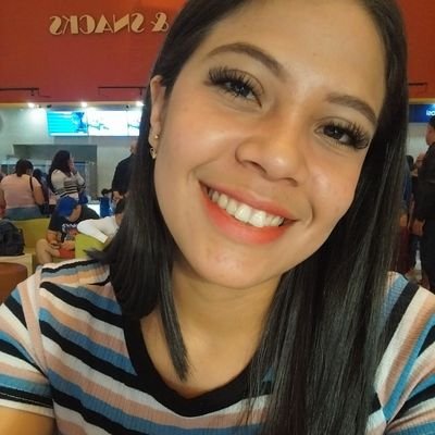 Babii_1970's profile picture. Aceptamos el amor que creemos merecer.🌻