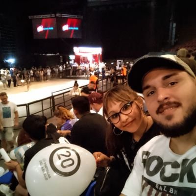 Amante de la buena música🎵🎧🎚️el Teatro🎭🎬 y River⚽⚪🔴⚪Comunicadora🎙️en lucha x la igualdad entre los géneros💪🚺🚹y por el respeto del deseo materno💚💜