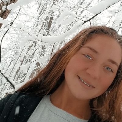 slambright04's profile picture. 