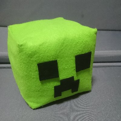 おっさん仕事クビ→ローソン深夜バイト&3ヶ月Progateで独学開始→プログラミングスクール選定→ZeroPlus入学33B→4か月経過→2023/07卒業→R&D系のサラリーマンへ転職→並行して週30h学習時間を継続中←【今ここ!】
→フリーランス独立できるか?チャレンジ!
40代スキル無し死ぬまで学習し続ける予定。