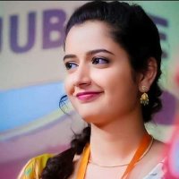 *@poonam* *💗follow me*(@poonam823690791) 's Twitter Profile Photo