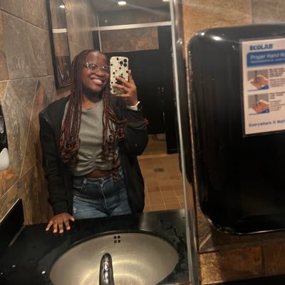 kaleena02's profile picture. ||•what a time to be alive✨•|| 💙💛 ||