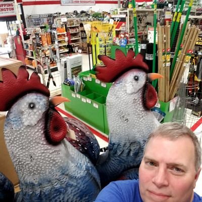 Pcupgrader's profile picture. God, Family, Country🇺🇲
MAGA!!