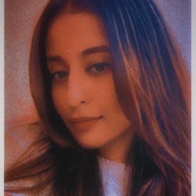 Gayatrii___'s profile picture. enjoying my tanhaii !!! and spreading unwanted stuffs as being a fruit loop in a world of cheerios.