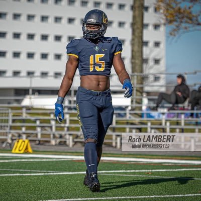6”4 260 lbs|Edge Rusher Tel coaches: 613 262-1670