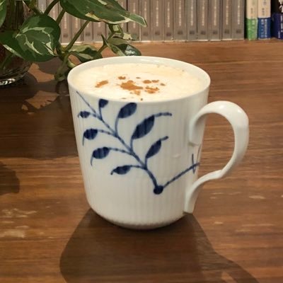 okomenomomi's profile picture. 