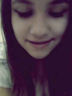 total viciada em twitter ♥ / vo casa cmg msm :9 / sou burra de mais!!!