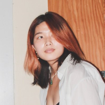 moyzhong's profile picture. 🇨🇳🇺🇸. she/her. designer, illustrator. the world is your oyster! 
1/3 @powderbluemedia gfx w/@thepublishpress
prev: @npr @mujschool @voxmag @mizzouaaja