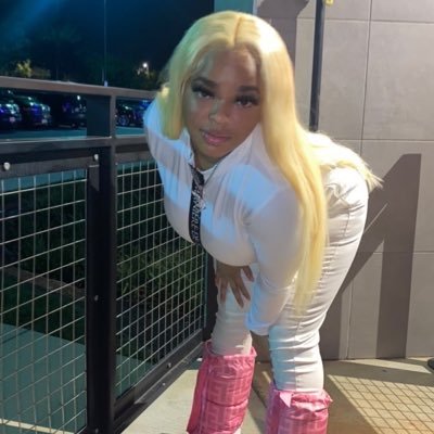 #girlsidoadore🌈 ✨😈 KARMA 💔💔AMOSC; @MissLeshia💋 IG @TheGreatRedbone💕