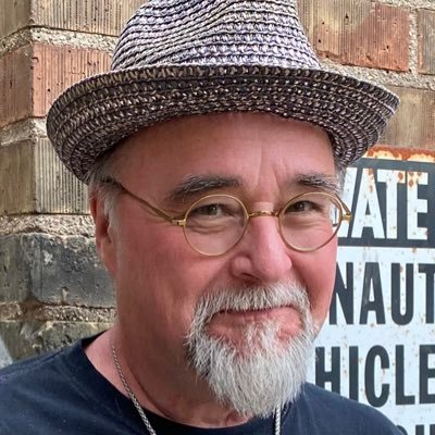 tonybender's profile picture. EZ Writer