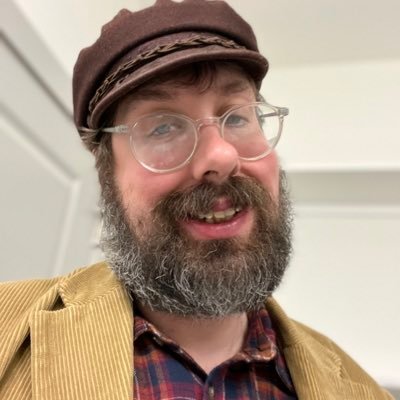 EastForkMF's profile picture. semi public intellectual.