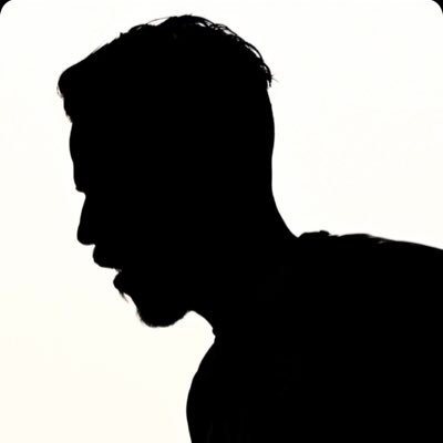 Bander_N24's profile picture. كنوع من الحرمان، أفقد جزء مني بين القبور