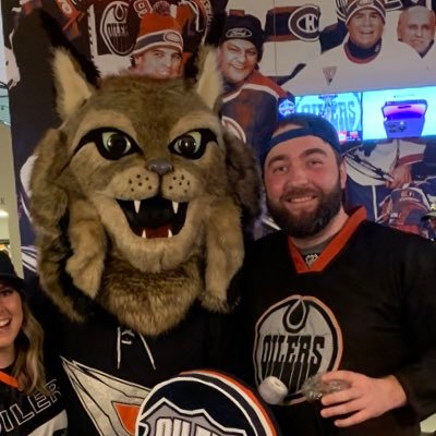 weastman55's profile picture. professional laugher