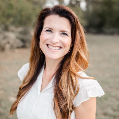 BeccaDaws's profile picture. Wife to @joshdaws| Mom of 4| My life for God’s glory