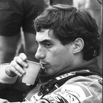 PneUmona's profile picture. Libertati viam facere.