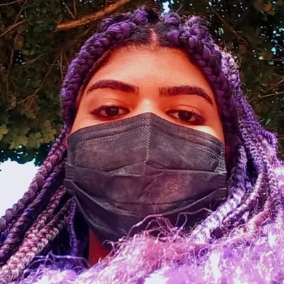 Aqui vivemos uma monarquia onde o Flamengo e o Chelsea mandam e eu obedeço.