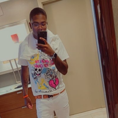 ThisKidWonders's profile picture. 