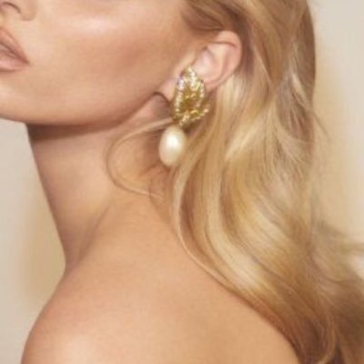 its_waves's profile picture. Only what I like.