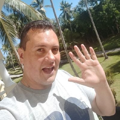 Vincenttvox's profile picture. Gamer por naturaleza, Organizador y presentador de eventos Gamer en Colombia - Locutor, desarrollador de videojuegos.