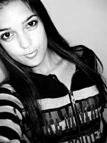As pessoas não sabem nada sobre mim , mas ainda assim me julgam ♪♫
