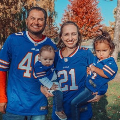 Father/Husband/ World Traveler/ Sports Fan/Bills and Sabres STH/Former Dallas Stars & Texas Rangers STH/Texan living in Buffalo/  #billsmafia