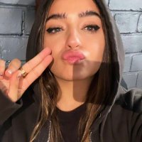 Fabi🌠 (@helenxcache) 's Twitter Profile