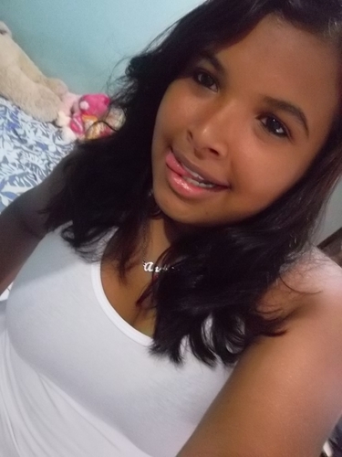 ♫ Só mais um dia comum dias assim vem e vão, ja deixei tanta coisa pra tráz. ♫