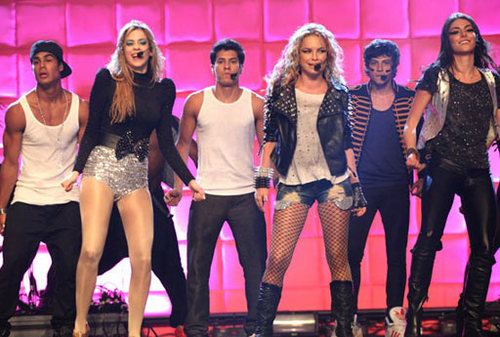 Fc Oficial Rebelde @Sophiaabrahao @Lua_blanco @Chay_Leao