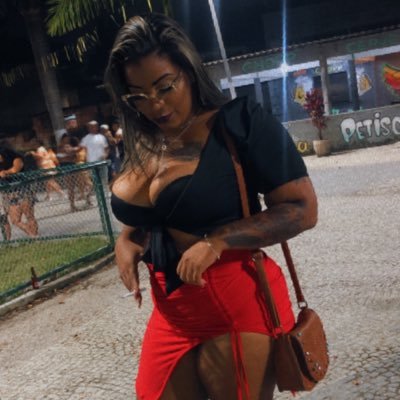 thaiscoelho026's profile picture. Seja você msm sua prioridade!                                          Filha de yansã ⚡️🌪️                     Capricorniana ♑️