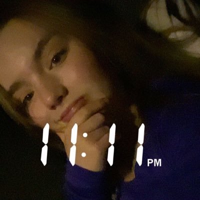 zoelizzx's profile picture. virgo/fender