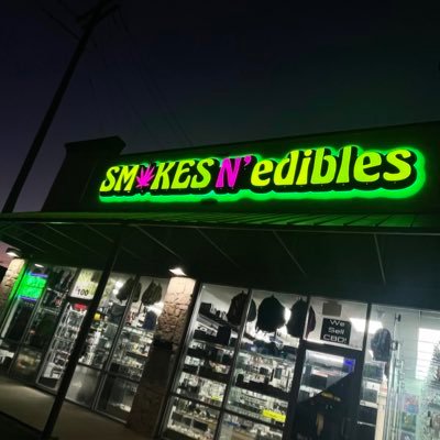 Smokes n Edibles