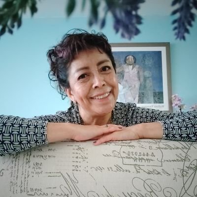 Pedagoga de origen y psicoterapeuta psicoanalítica. Mujer que aporta su granito de arena desde la perspectiva de género y los derechos humanos.