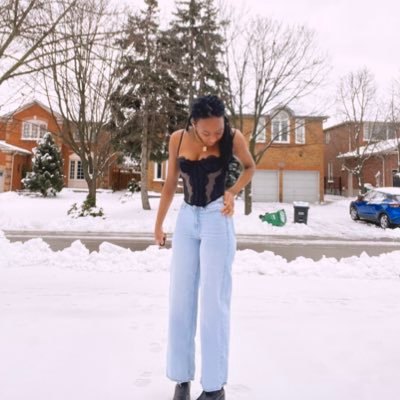 SummerRichieUGC's profile picture. Canadian Content Creator • beauty + skin • creating genuine and relatable content that engages audiences and creates communities • 
💌 summerrichieugc@gmail.com