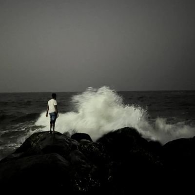 R_E_D_Dy's profile picture. €ach day, I com€ in with a Positiv€ Attitud€, Trying to g€t B€tt€r