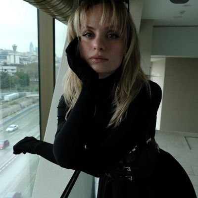 berrubebegim's profile picture. cemreye asigim oky