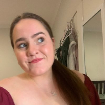 admittedly all over the place – t1d, netball lover, occasionally political // (23, she/her)