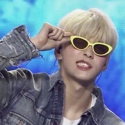 chinchinchatorn's profile picture. proudly present