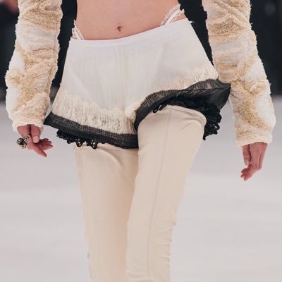 siminsavaser's profile picture. "Any truth is better than indefinite doubt." Arthur Conan Doyle