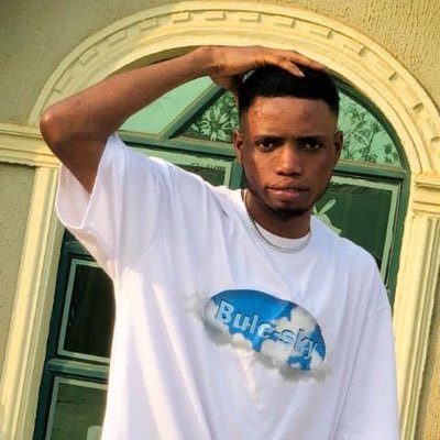 Anu222444's profile picture. friendly and kind❤️